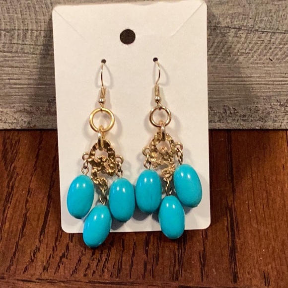 Vintage Upcycled Earrings - Picture 5 of 5